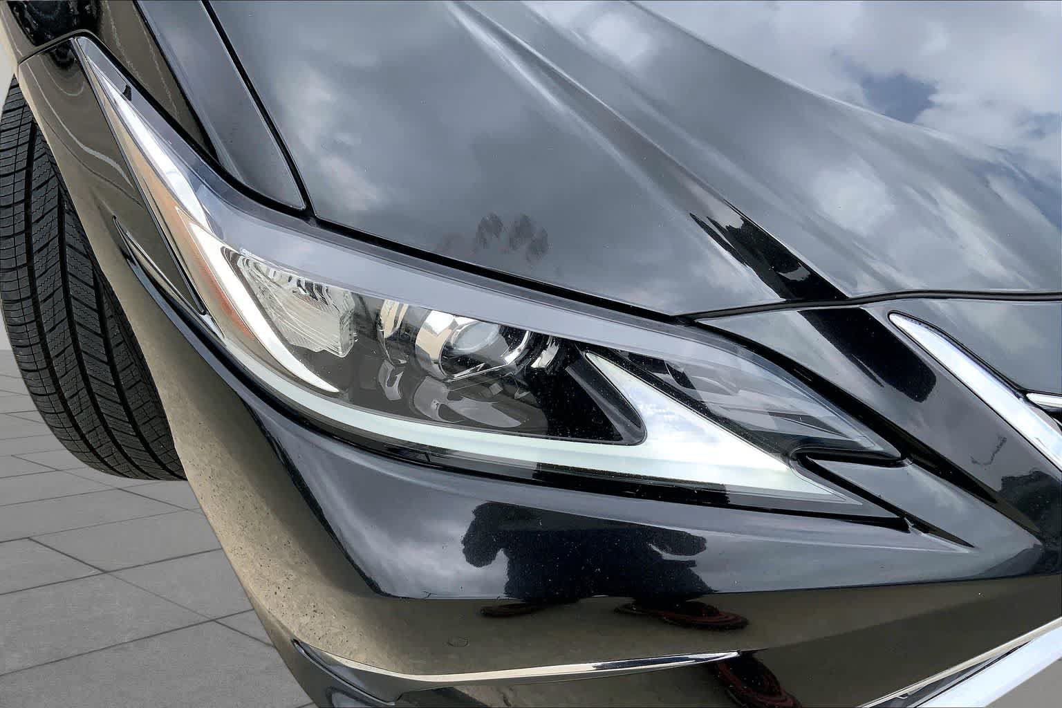 Used 2022 Lexus ES 350 w/ Premium Package FWD image 27