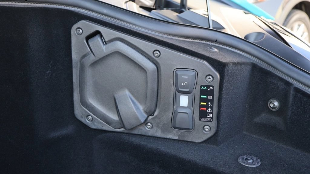 Used 2024 Lamborghini Revuelto AWD/4WD image 50