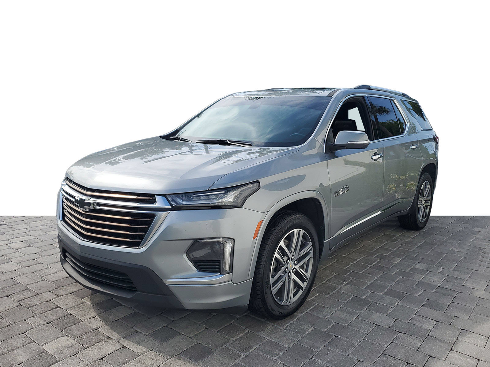 Used 2023 Chevrolet Traverse High Country FWD image 3