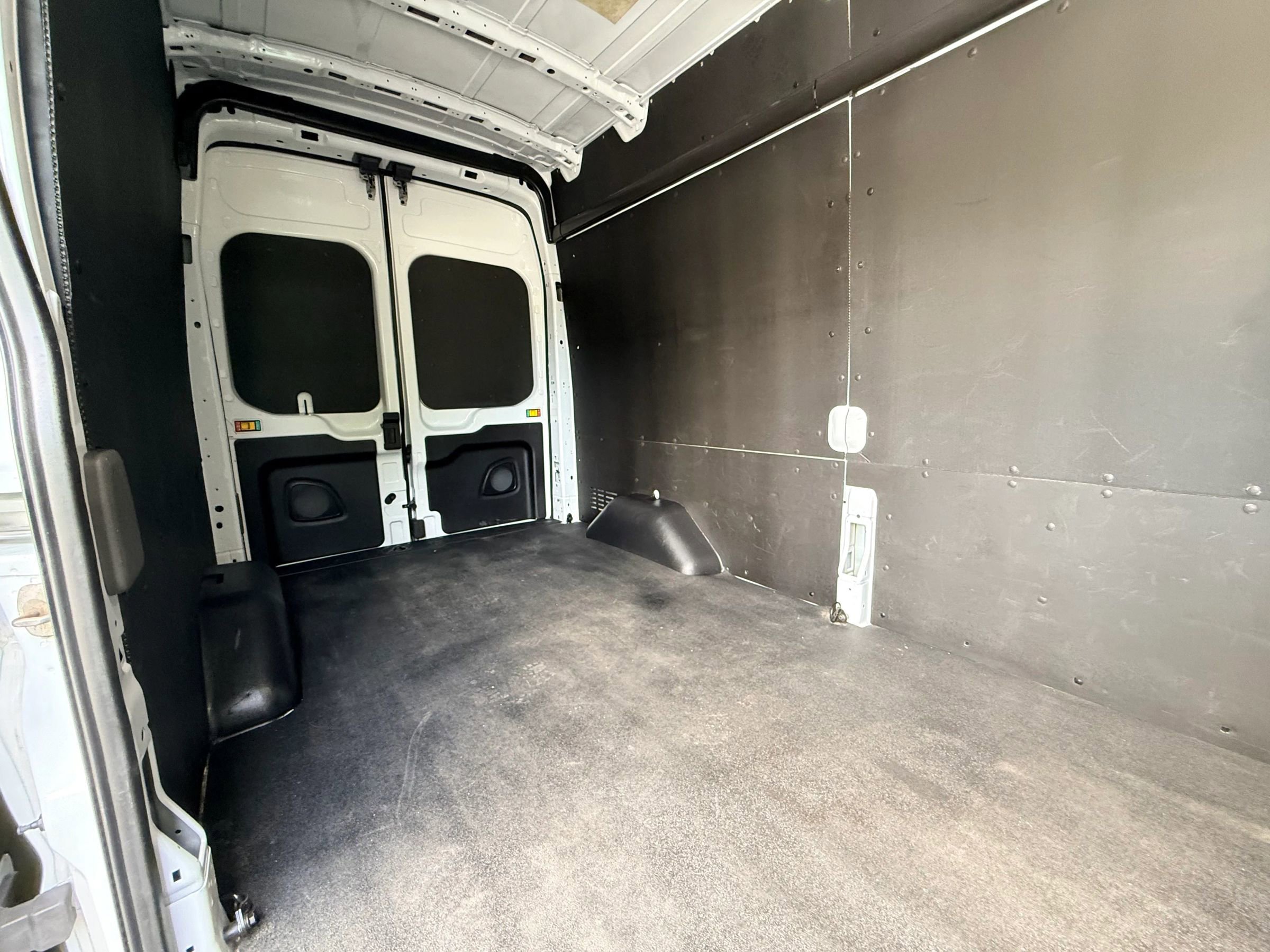 Used 2023 Ford Transit 250 148 High Roof AWD w/ Load Area Protection Package image 10
