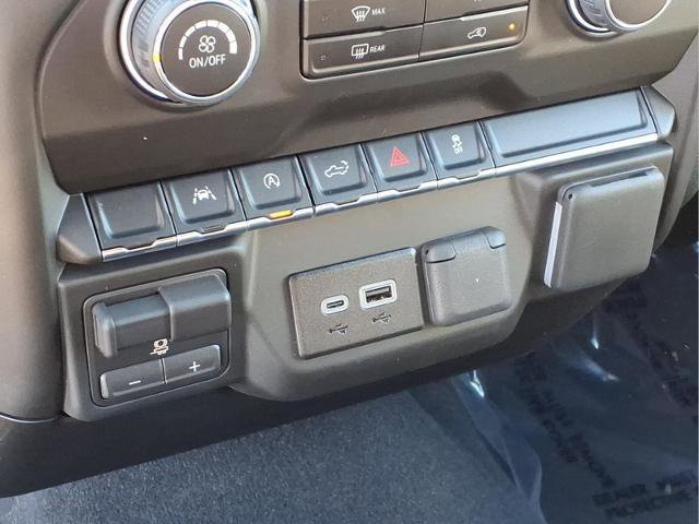 Used 2026 Chevrolet Silverado 1500 Custom w/ Turbomax Blackout Package image 15