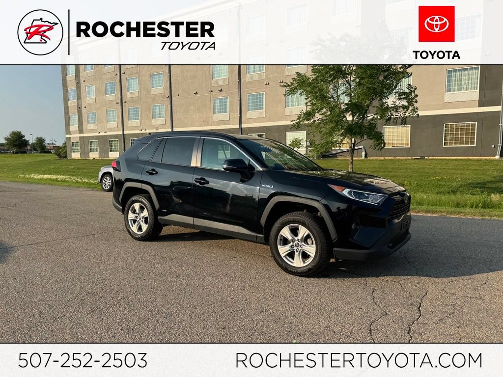 Used 2020 Toyota RAV4 XLE w/ All Weather Liner Package