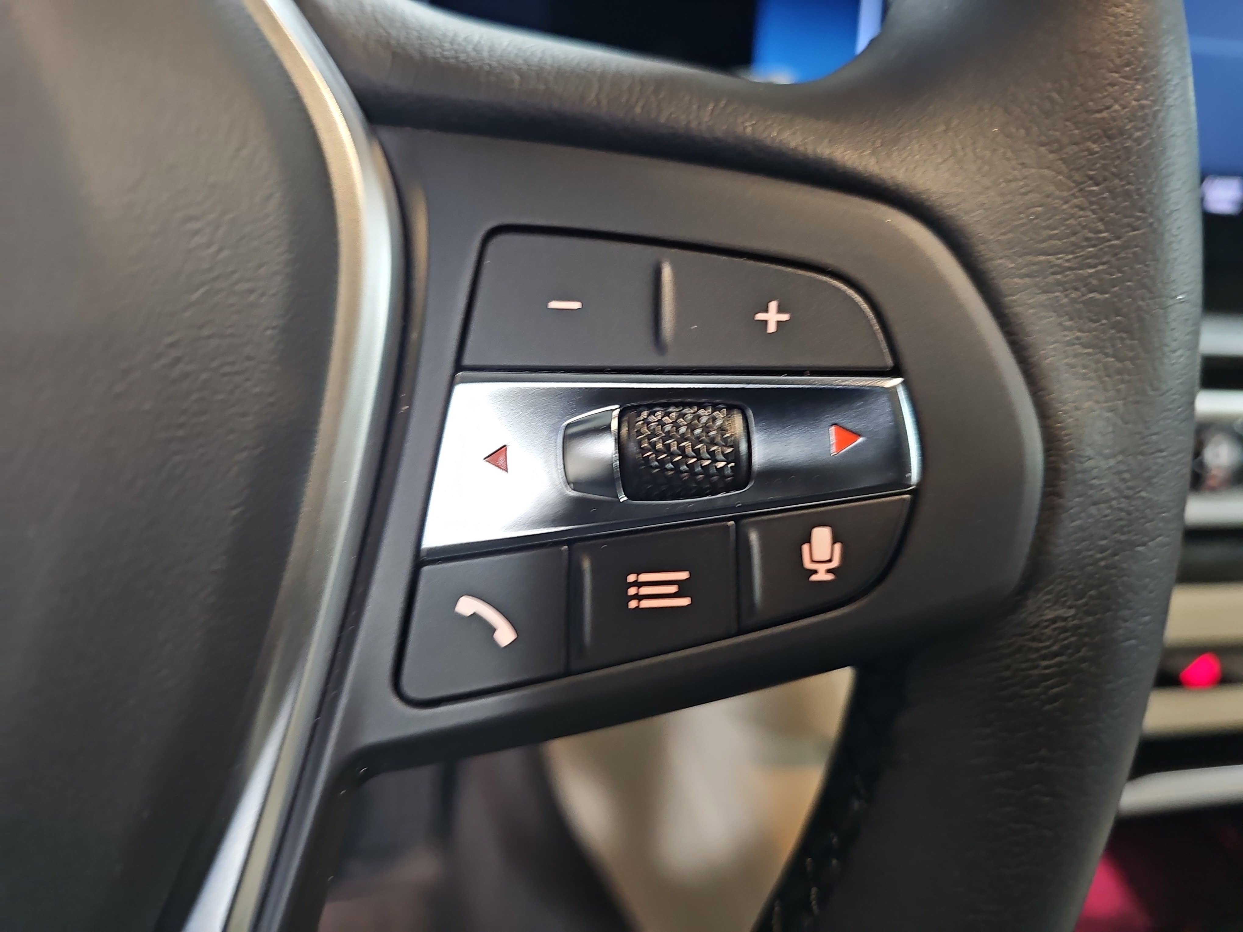 Used 2023 BMW i4 eDrive35 w/ Premium Package image 19