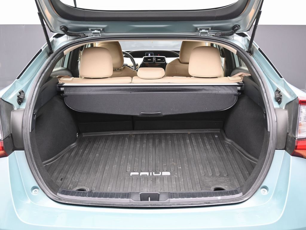 Used 2019 Toyota Prius LE image 15