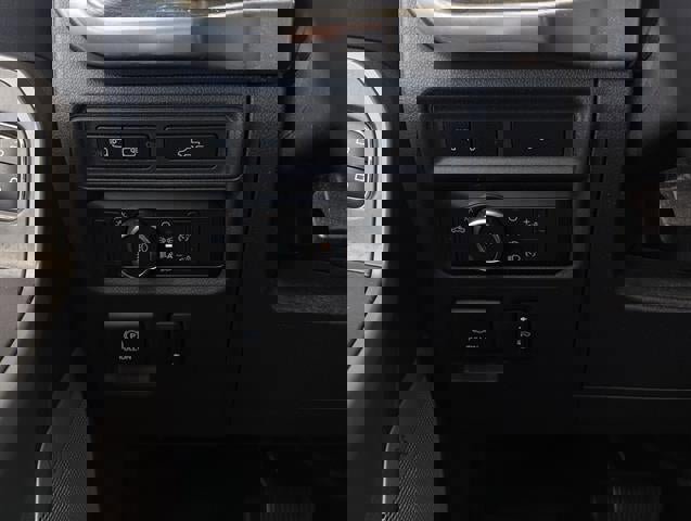 Used 2022 Ford F150 Lariat w/ Equipment Group 501A Mid image 31