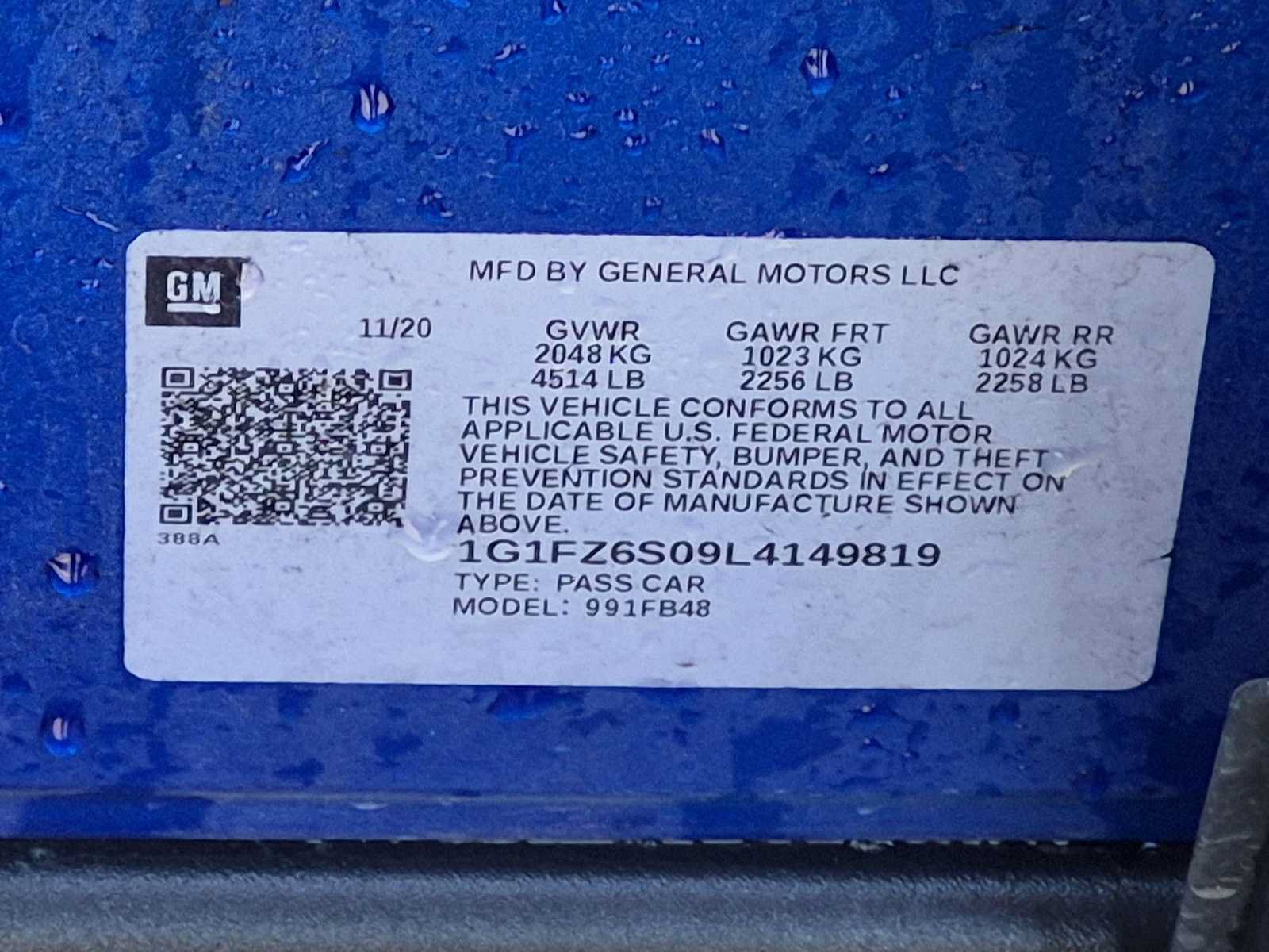 Used 2020 Chevrolet Bolt Premier w/ Infotainment Package FWD image 32
