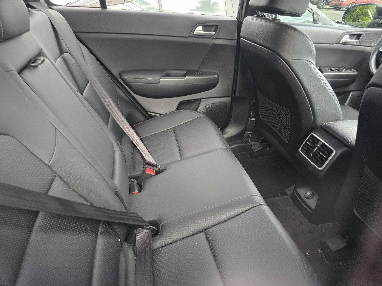 Used 2020 Kia Sportage S w/ S Sunroof Package AWD/4WD image 10