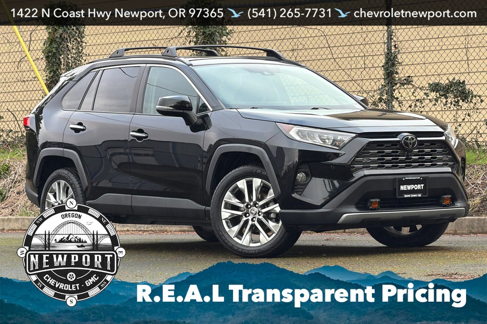 Used 2021 Toyota RAV4 Limited AWD/4WD image 2