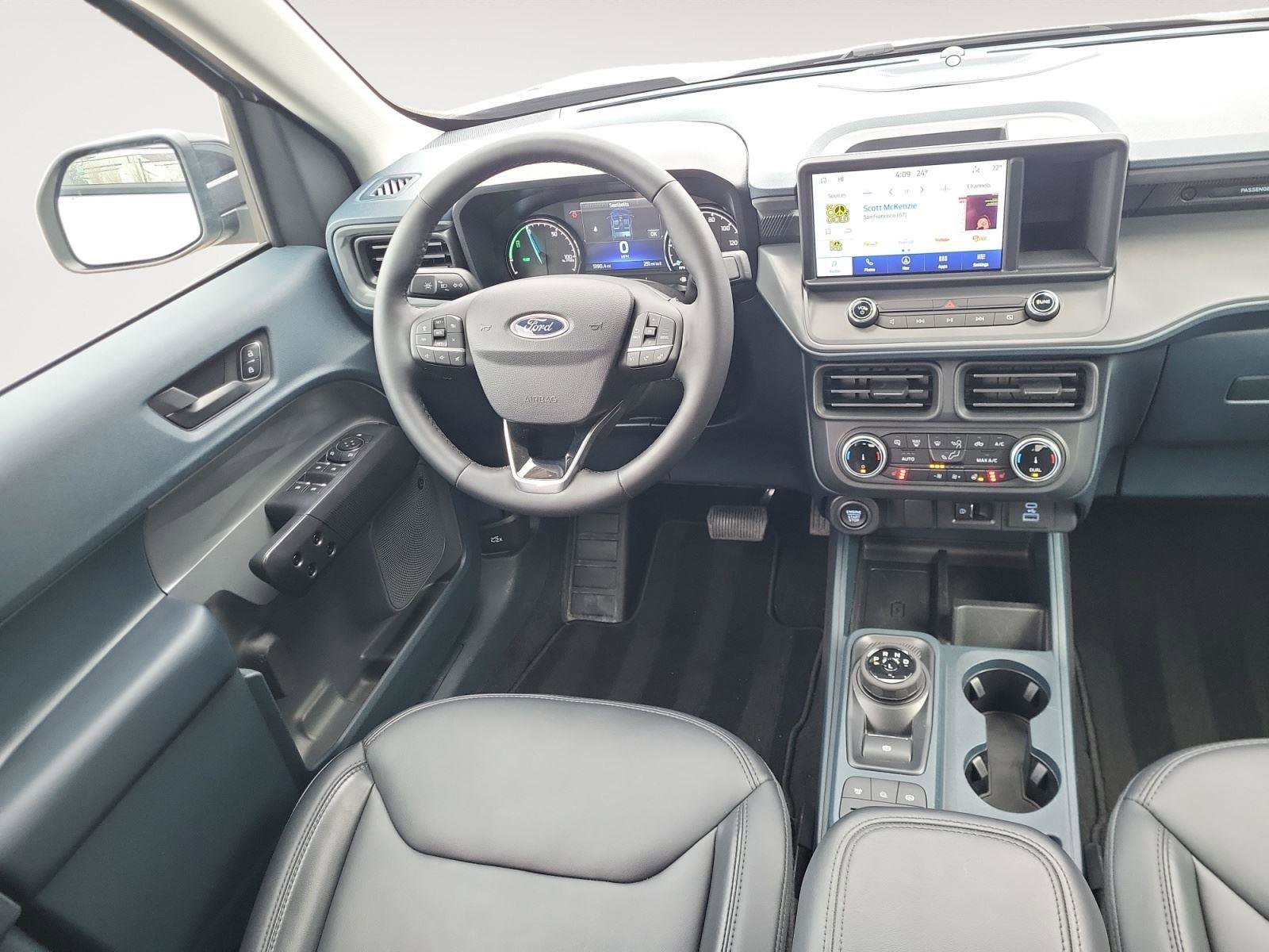 Used 2024 Ford Maverick Lariat w/ Black Appearance Package image 11