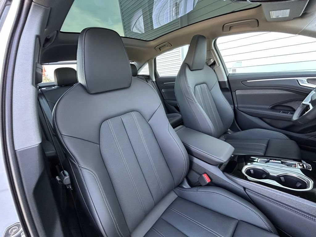 New 2026 Audi A6 Premium Plus AWD/4WD image 47