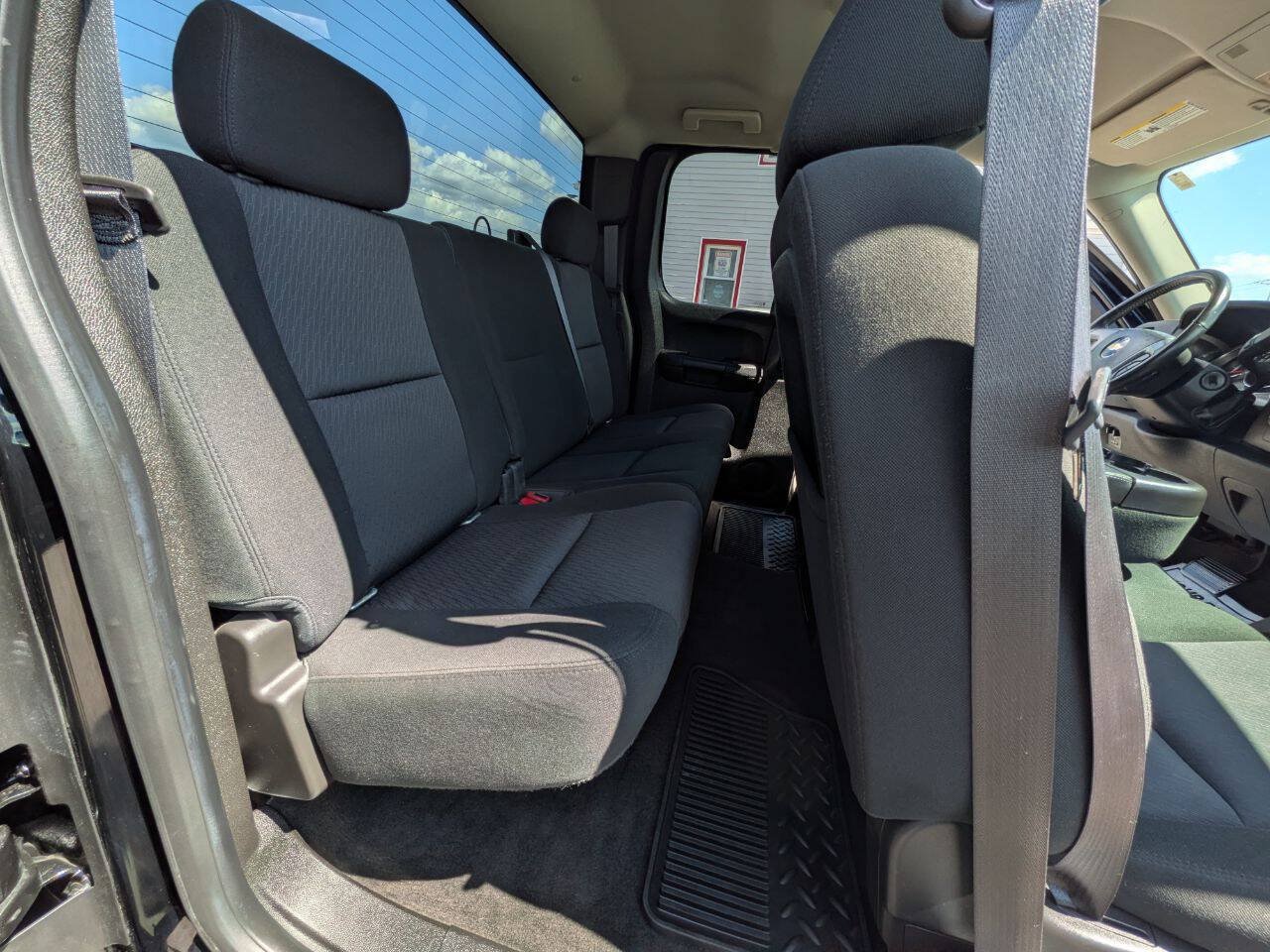 Used 2012 Chevrolet Silverado 1500 LT w/ All-Star Edition AWD/4WD image 24