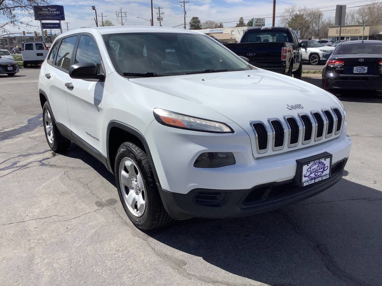 Used 2017 Jeep Cherokee Sport w/ Trailer Tow Group image 6