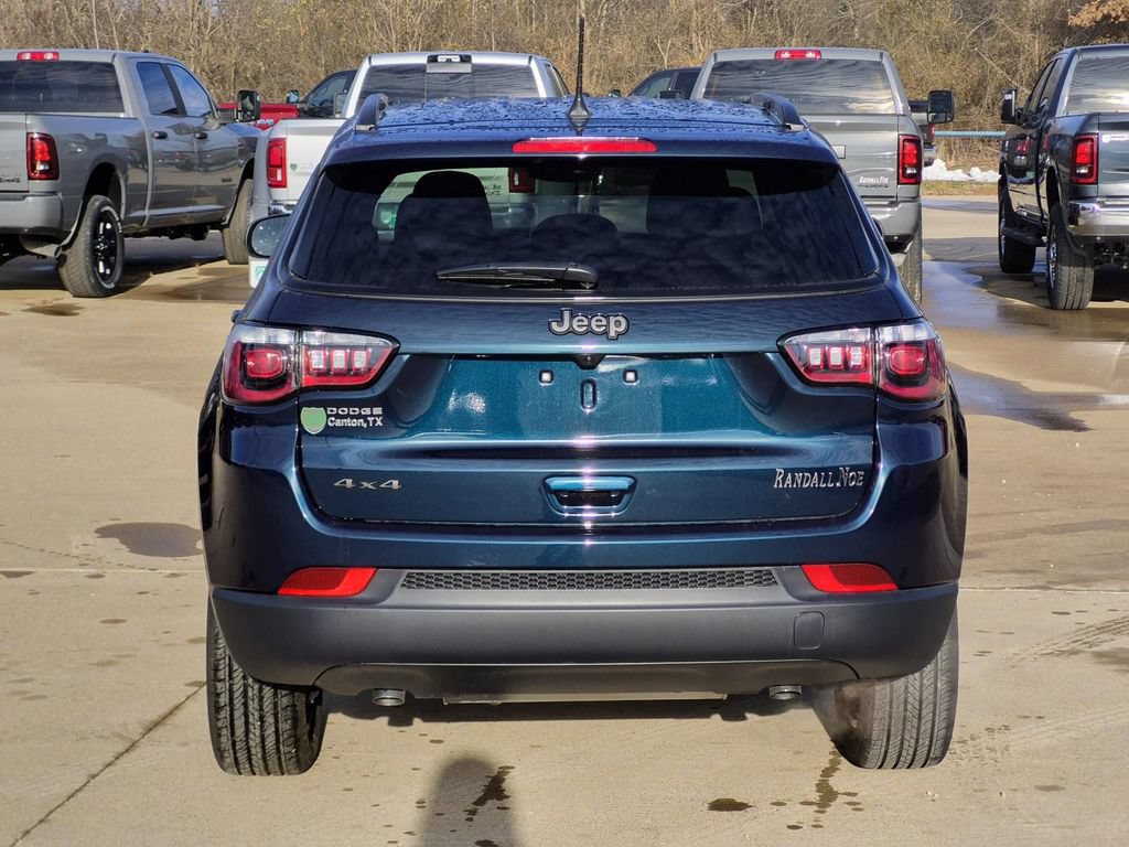 New 2026 Jeep Compass Latitude AWD/4WD image 5