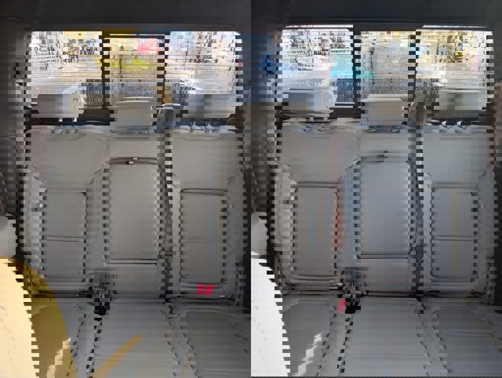 Certified 2022 Chevrolet Silverado 1500 LTZ w/ LTZ Premium Package image 26