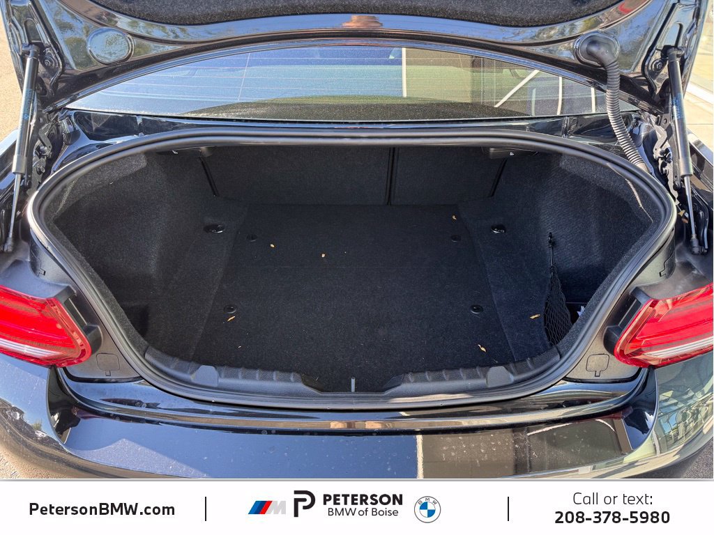 Used 2018 BMW M2 RWD image 9