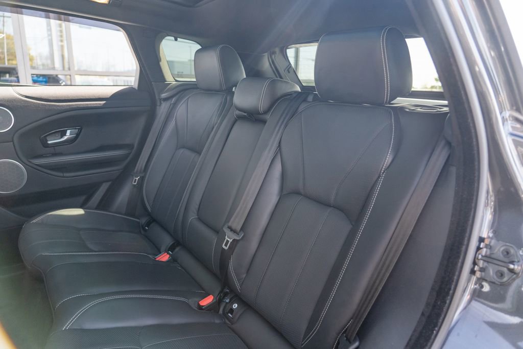 Used 2017 Land Rover Range Rover Evoque HSE image 16