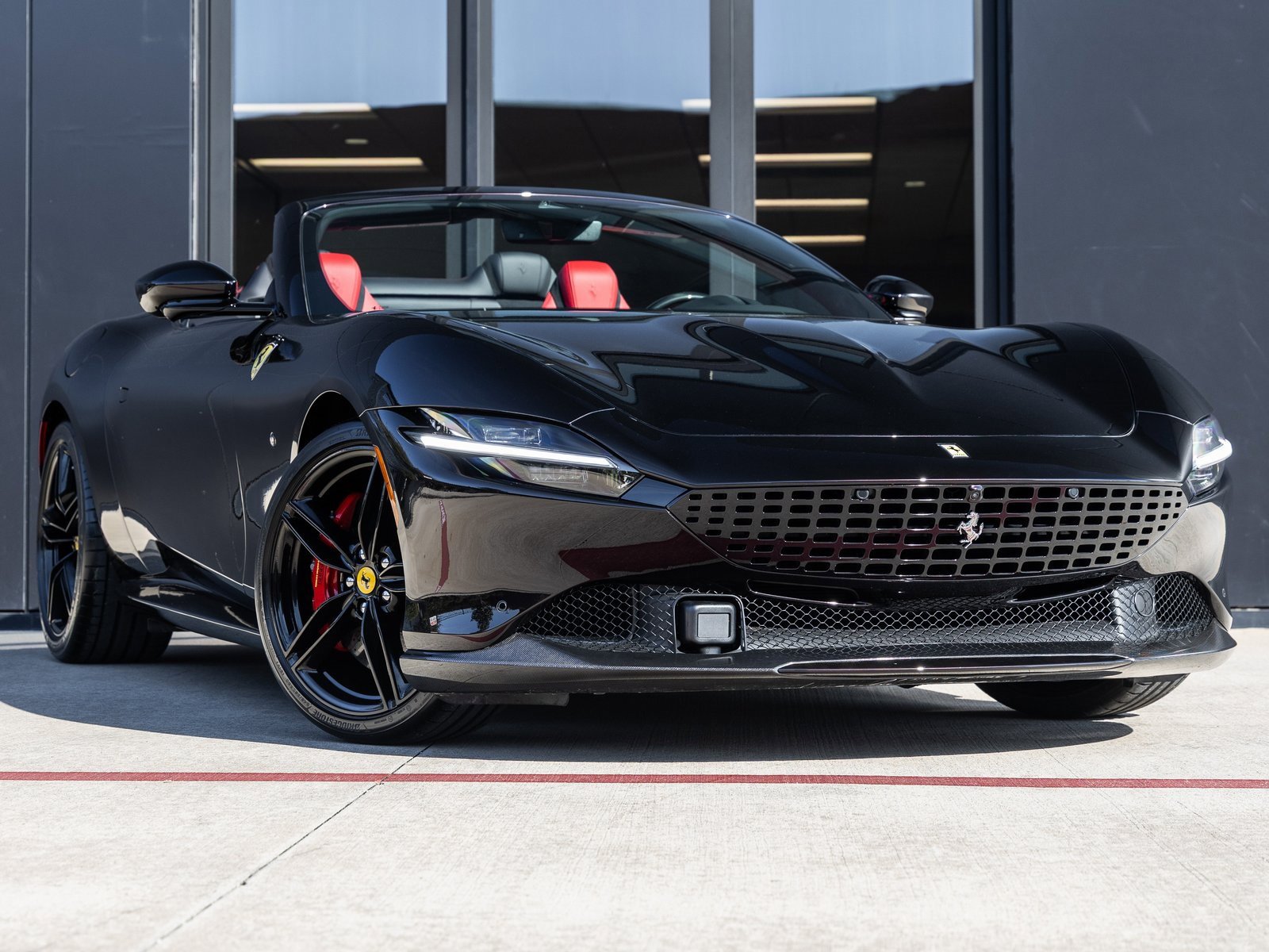 Used 2024 Ferrari Roma Spider image 2