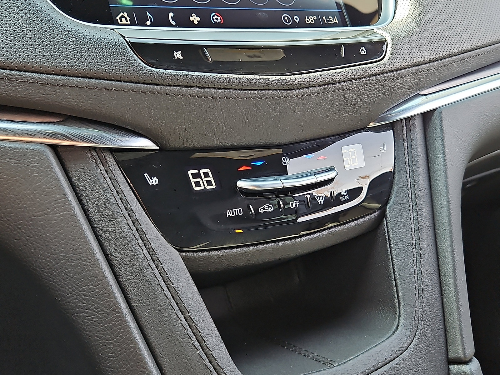 Certified 2023 Cadillac XT5 Luxury image 15