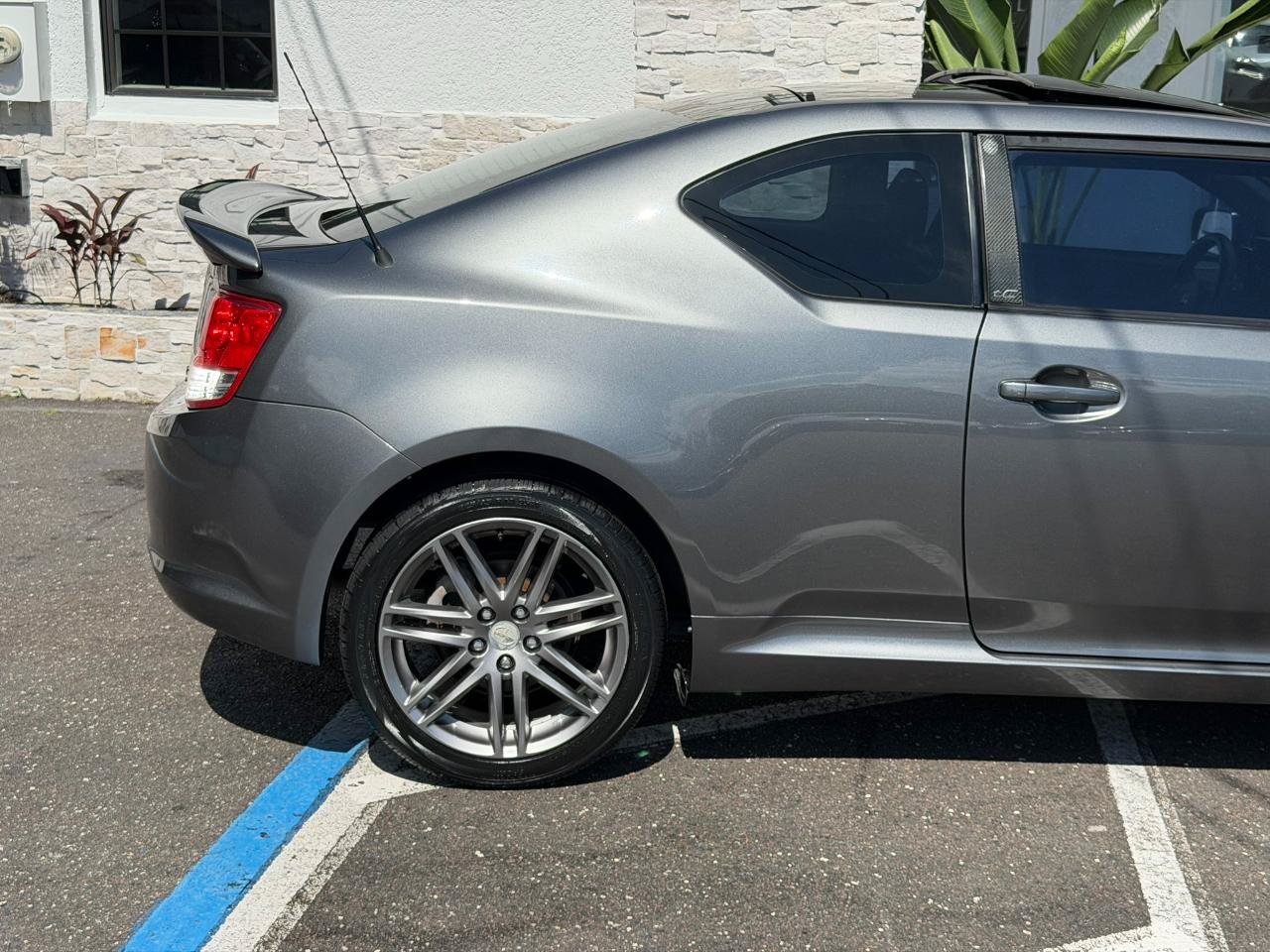 Used 2013 Scion tC FWD image 16