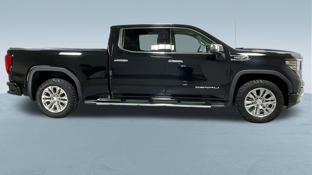 Used 2022 GMC Sierra 1500 Denali image 7