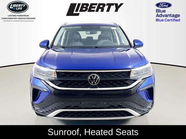 Used 2022 Volkswagen Taos SE image 2