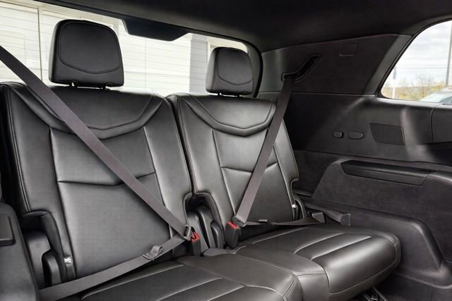 Used 2023 Cadillac XT6 Premium Luxury image 18