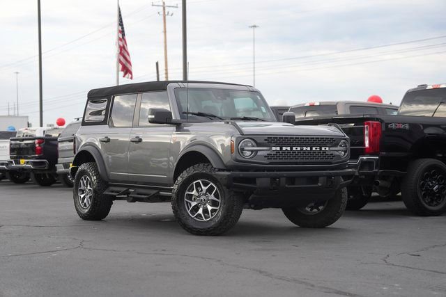 Certified 2024 Ford Bronco Badlands image 2