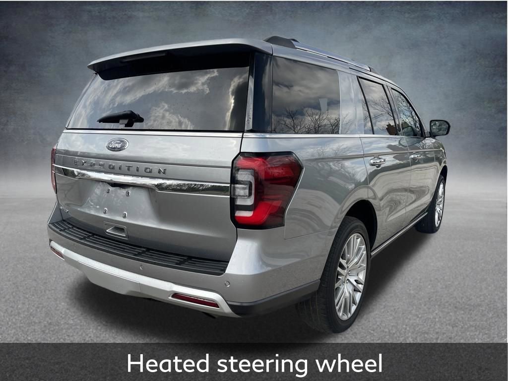 Used 2024 Ford Expedition Limited image 8
