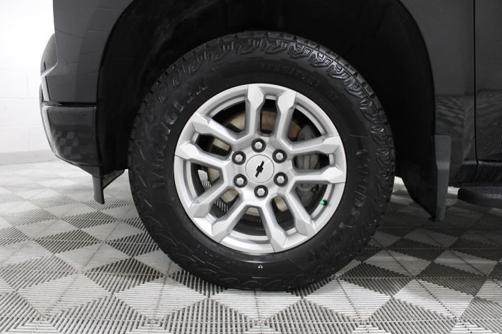 Used 2024 Chevrolet Silverado 1500 RST AWD/4WD image 49