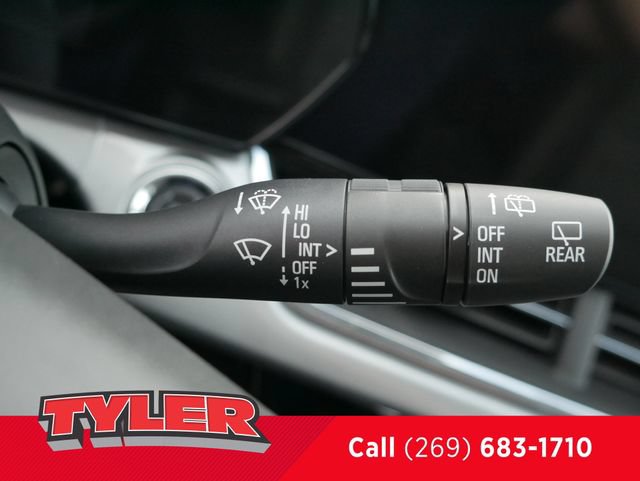 New 2026 Chevrolet Trax LT w/ Driver Confidence Package FWD image 24