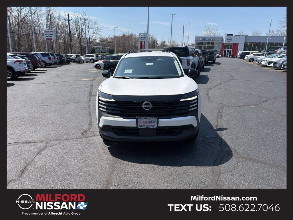 Used 2026 Nissan Kicks SV w/ Cold Weather Package AWD/4WD image 8