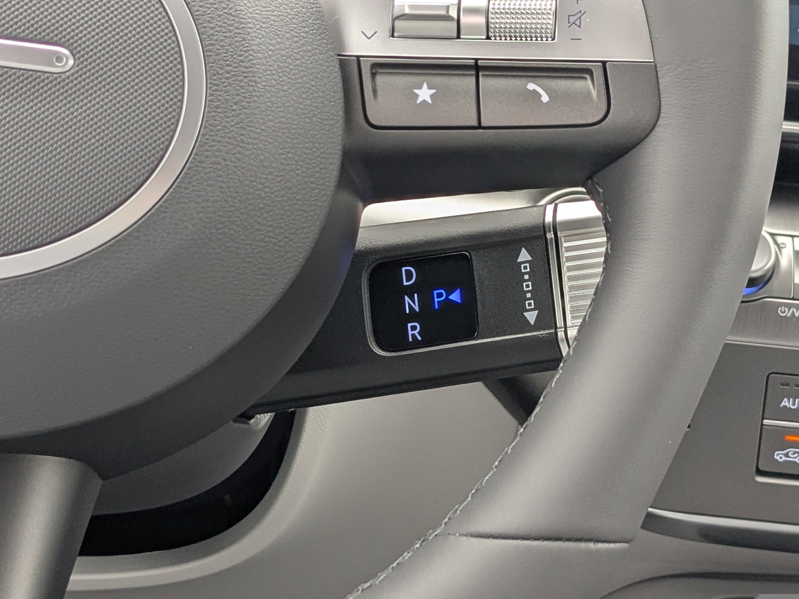 New 2025 Hyundai Kona SEL image 16