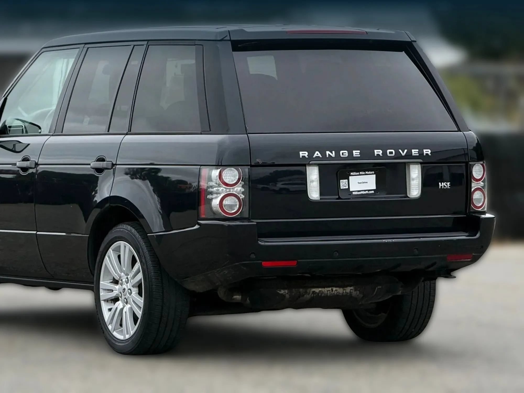 Used 2011 Land Rover Range Rover HSE LUX AWD/4WD image 16