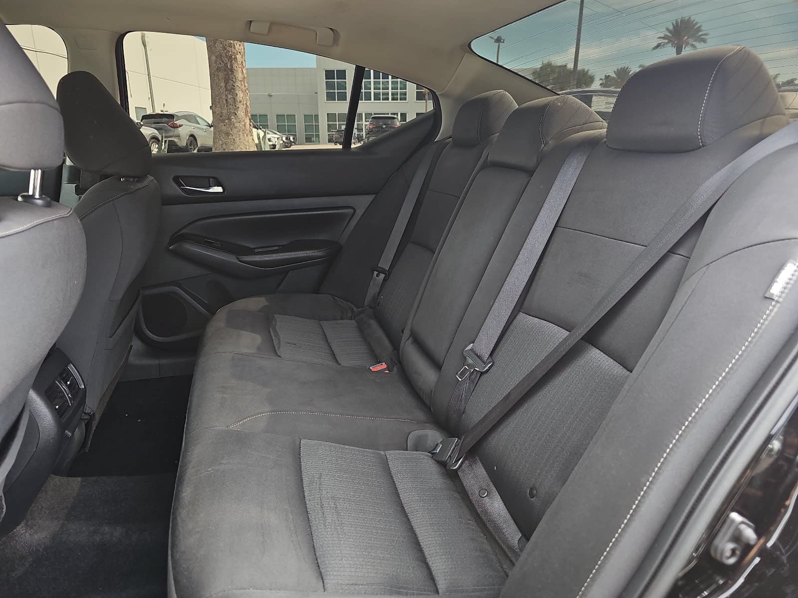 Used 2020 Nissan Altima 2.5 SV FWD image 13