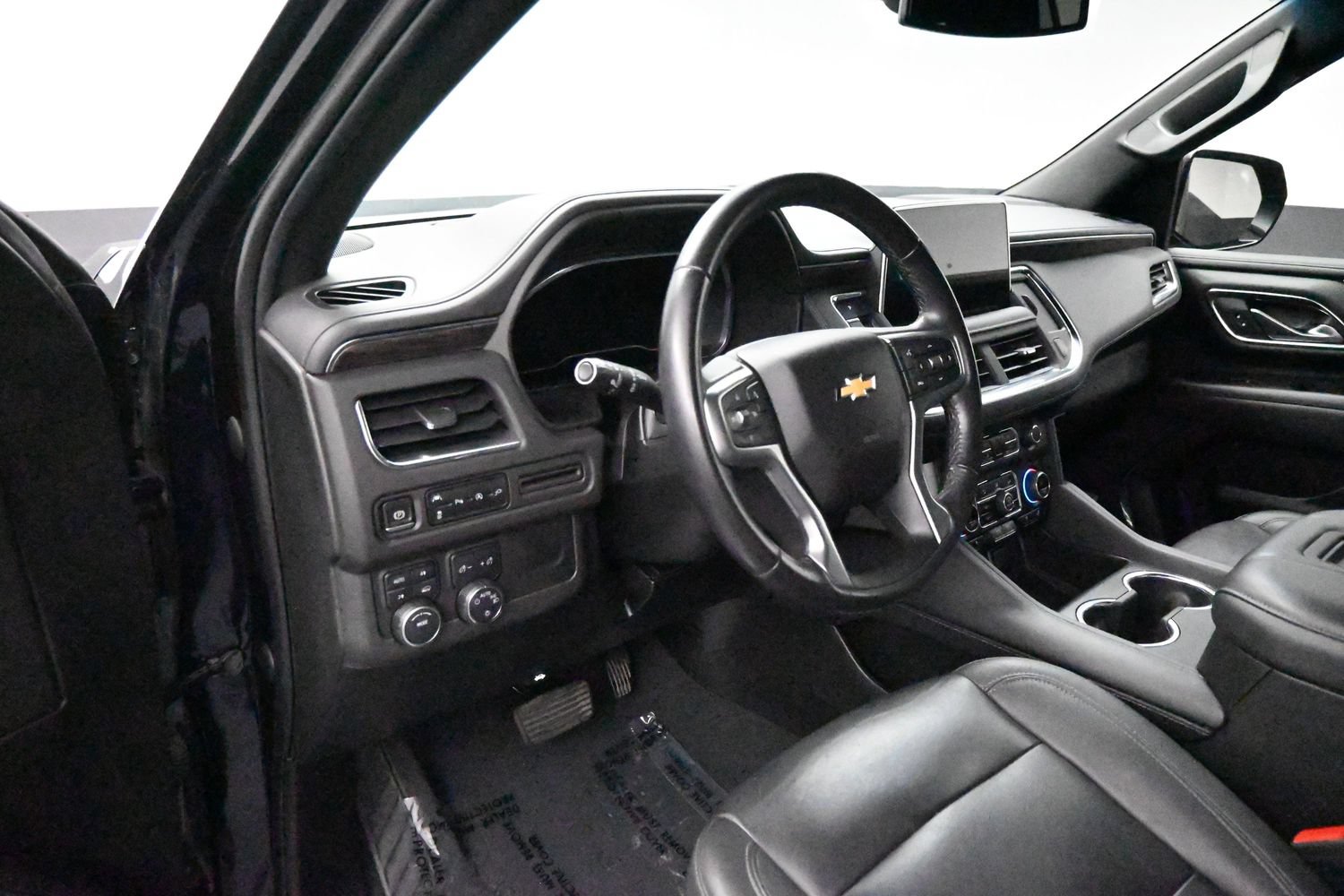 Used 2022 Chevrolet Tahoe LT AWD/4WD image 12