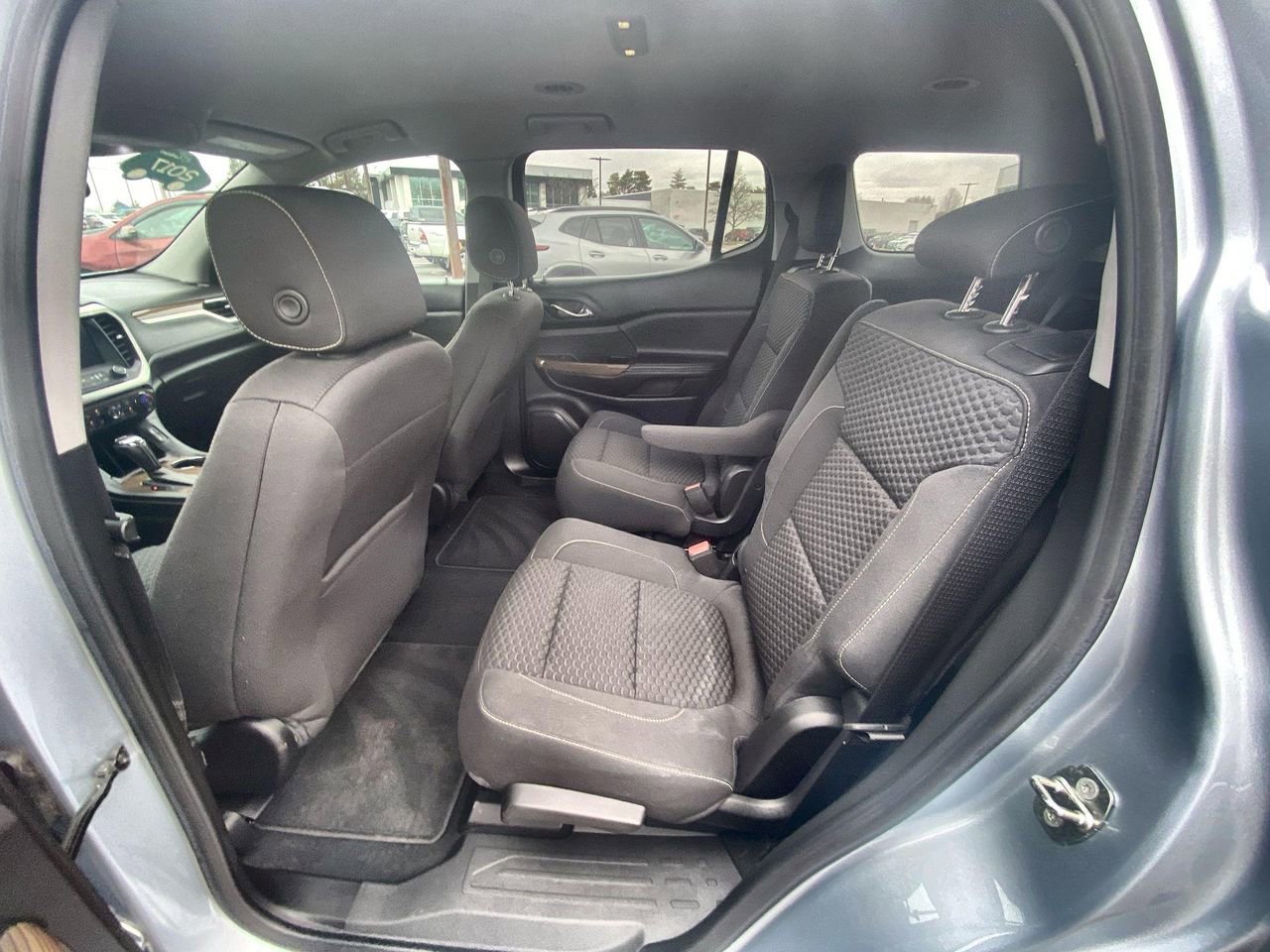 Used 2017 GMC Acadia SLE image 24