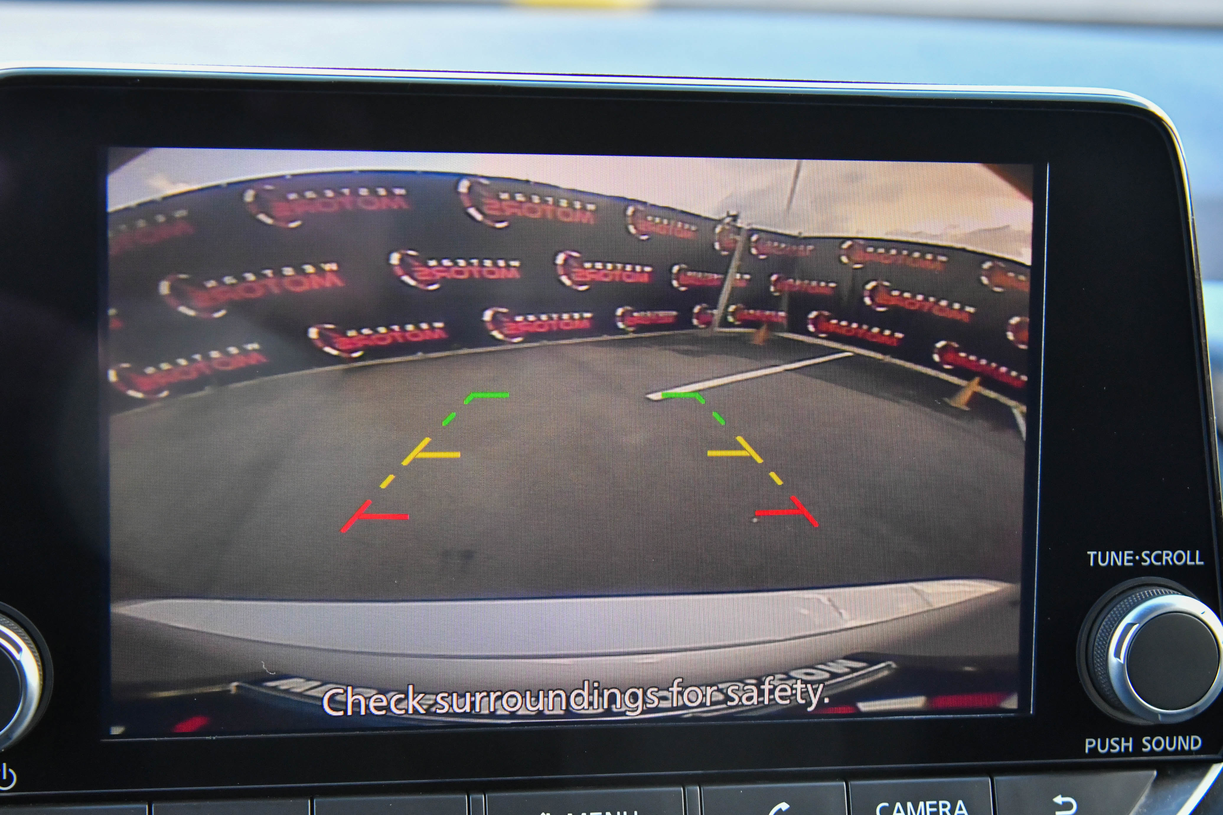 Used 2024 Nissan Rogue SV image 18