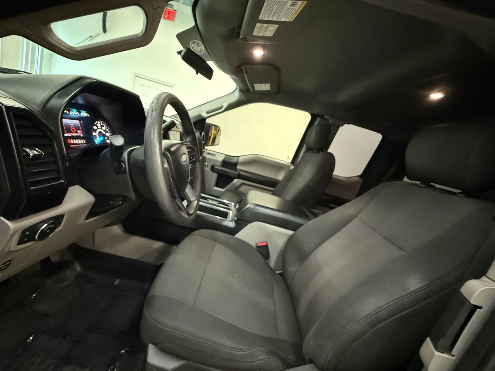 Used 2017 Ford F150 XL w/ Equipment Group 101A Mid image 17