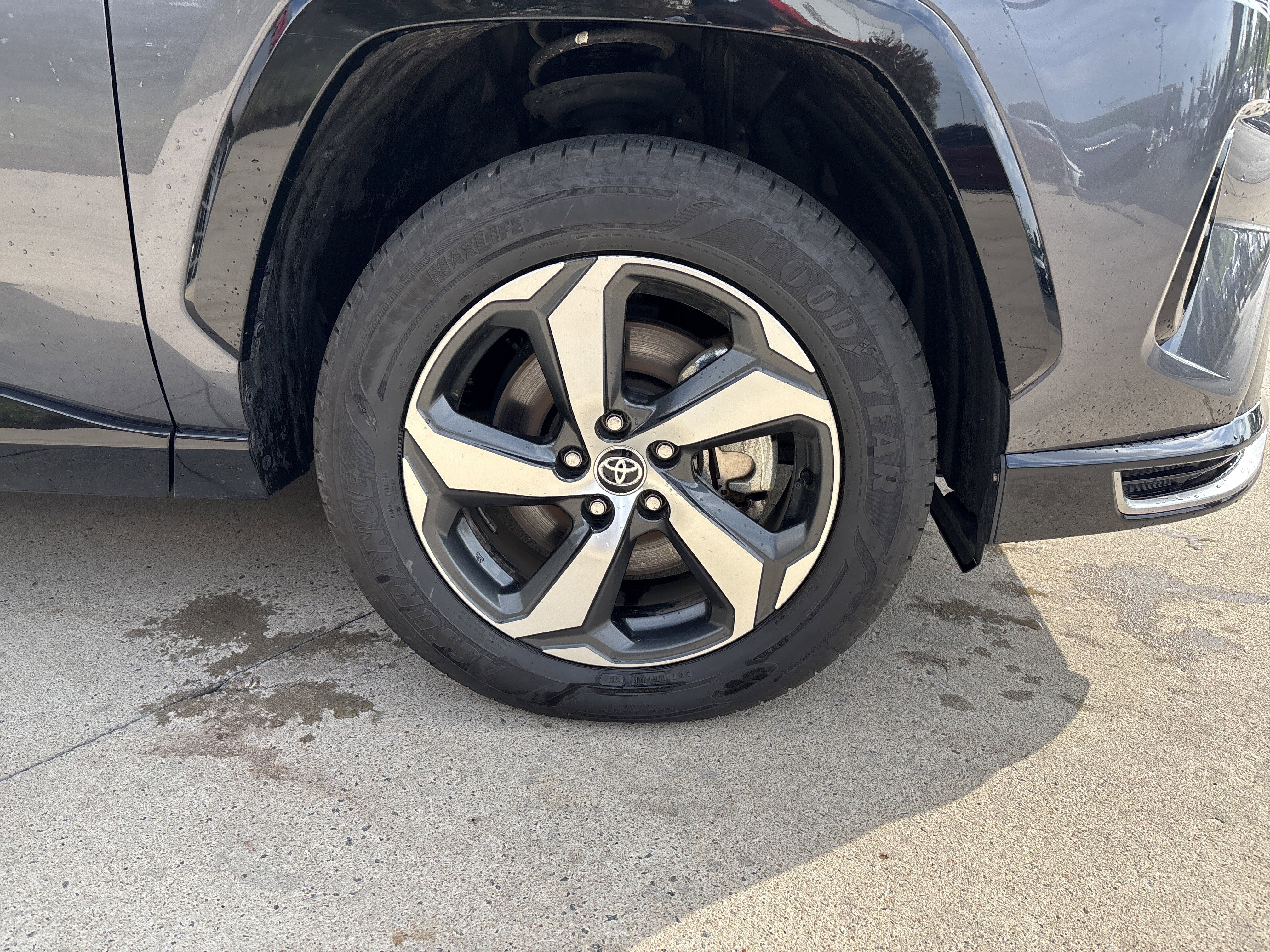 Used 2023 Toyota RAV4 SE AWD/4WD image 35