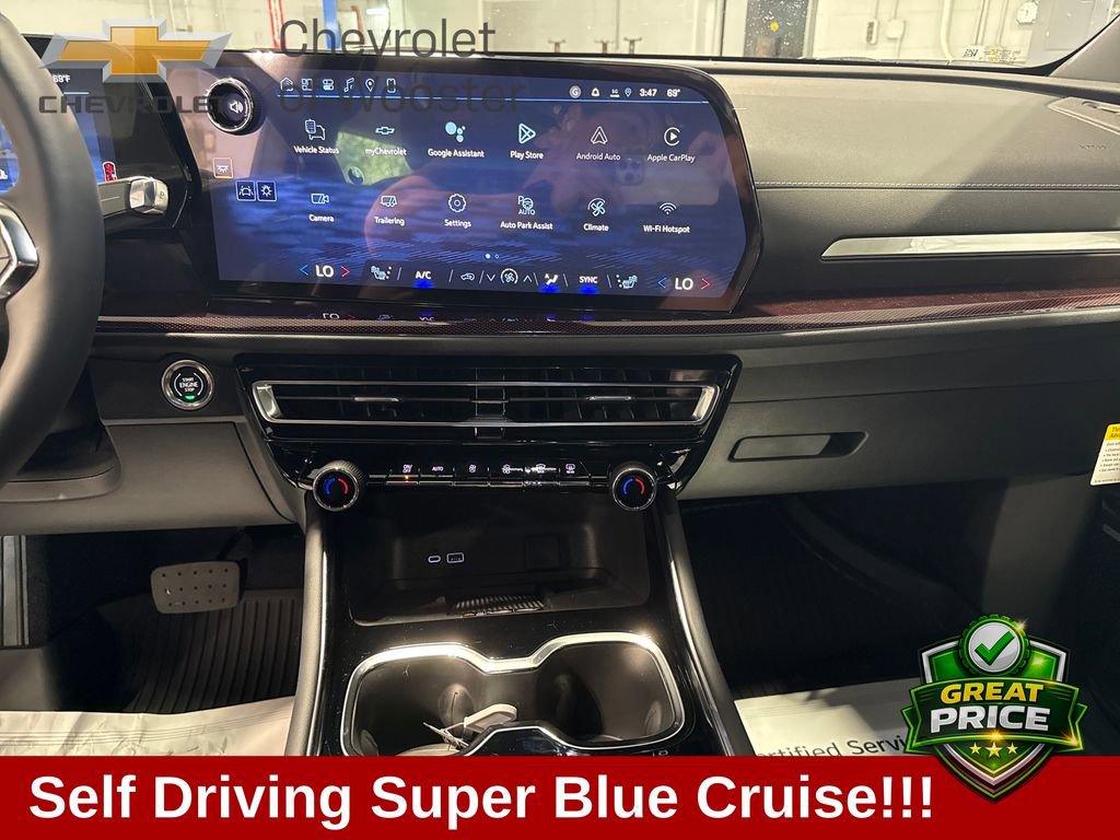 New 2026 Chevrolet Traverse Z71 w/ Enhanced Driving Package AWD/4WD image 11