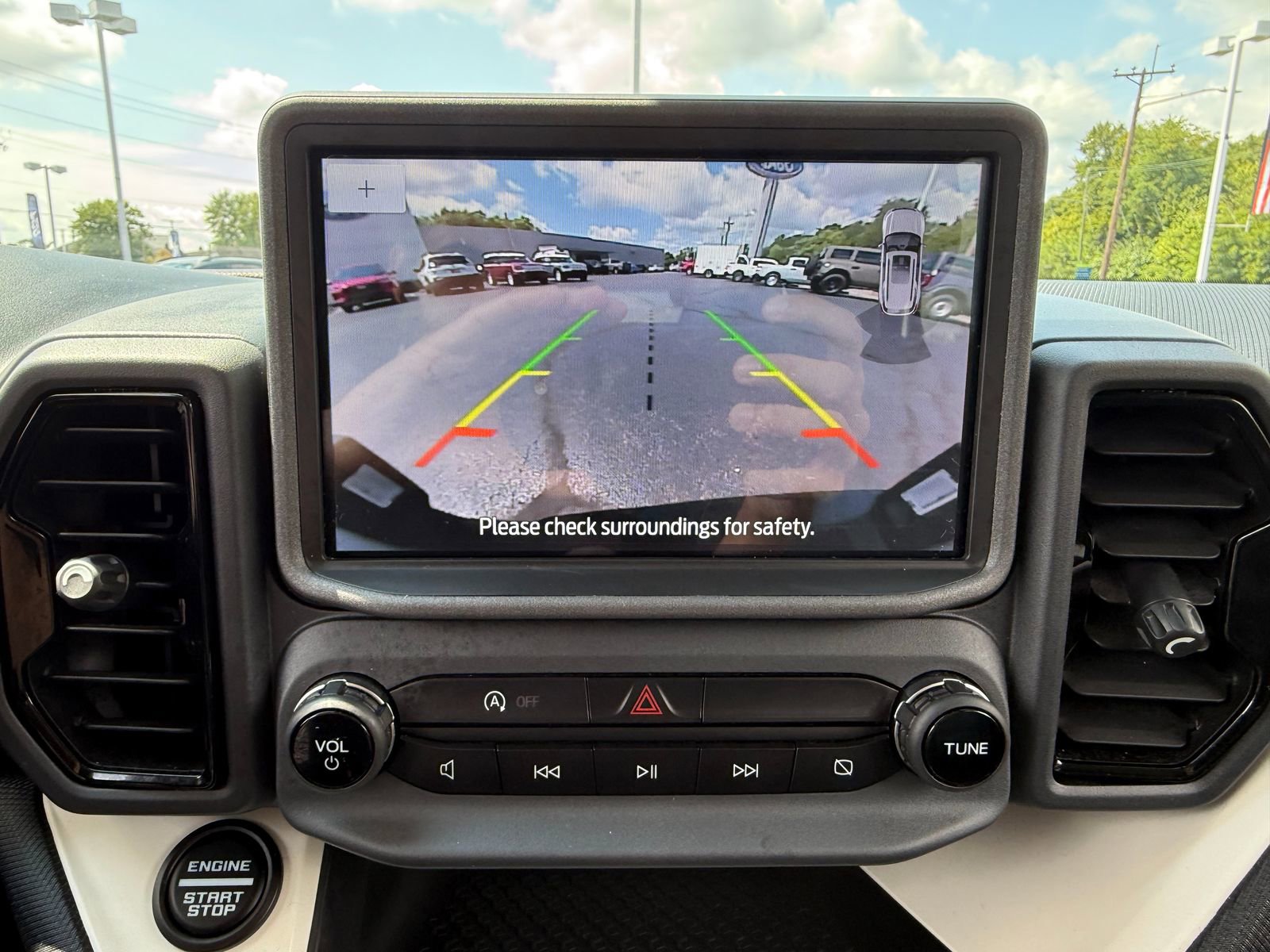 Used 2024 Ford Bronco Sport Heritage w/ Heritage Convenience Package image 12