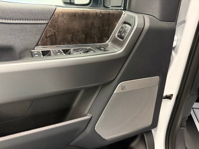 New 2026 Ford F250 4x4 Crew Cab Super Duty image 13