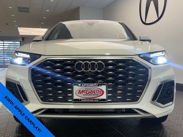 Used 2023 Audi Q5 2.0T Premium w/ Convenience Package AWD/4WD image 2