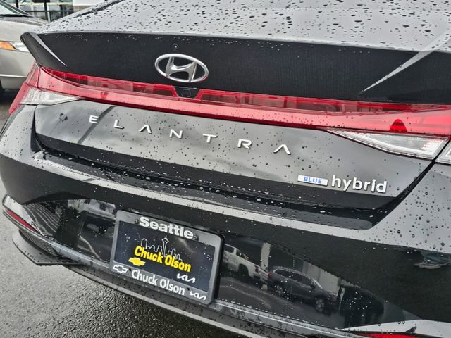 Used 2023 Hyundai Elantra Blue image 12