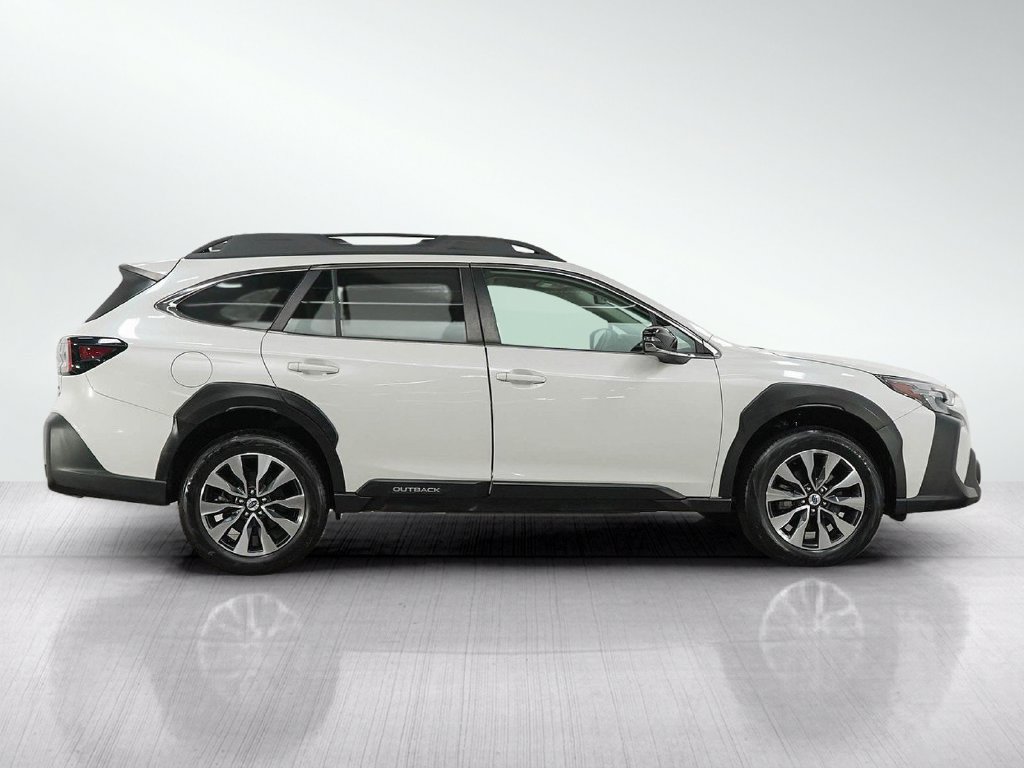 Used 2024 Subaru Outback Limited XT AWD/4WD image 6