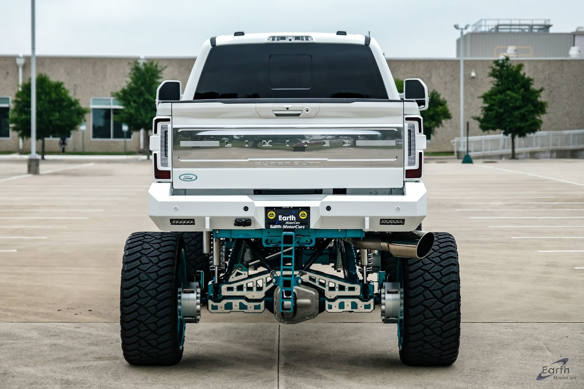 Used 2024 Ford F250 Limited w/ FX4 Off-Road Package AWD/4WD image 14
