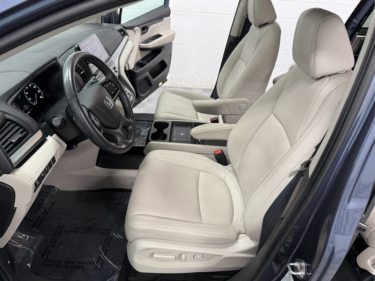 Used 2025 Honda Odyssey EX-L image 10