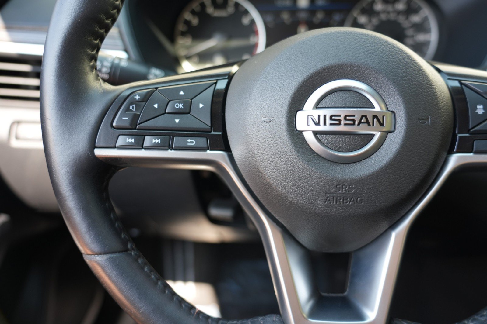 Used 2020 Nissan Altima 2.5 SL FWD image 20
