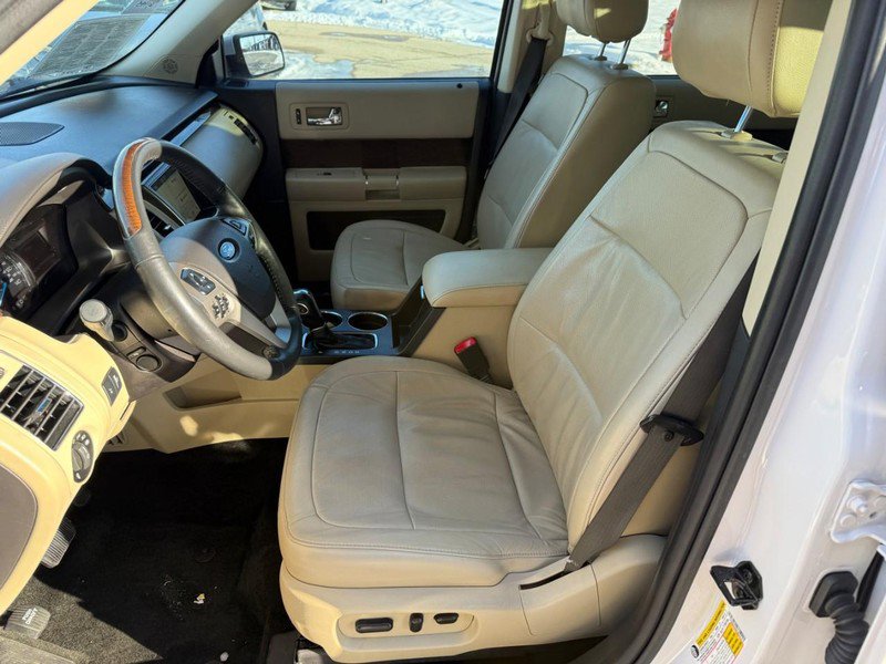 Used 2018 Ford Flex Limited w/ Equipment Group 301A image 9