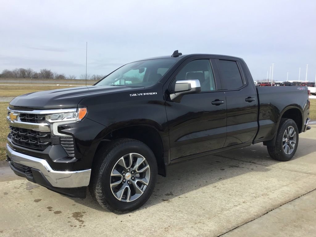 New 2026 Chevrolet Silverado 1500 LT w/ All Star Edition Plus image 3